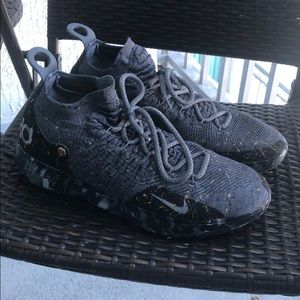 Nike KD11 “Gold Splatter”